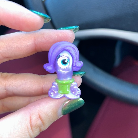 Disney Doorbale - Picture 1 of 2